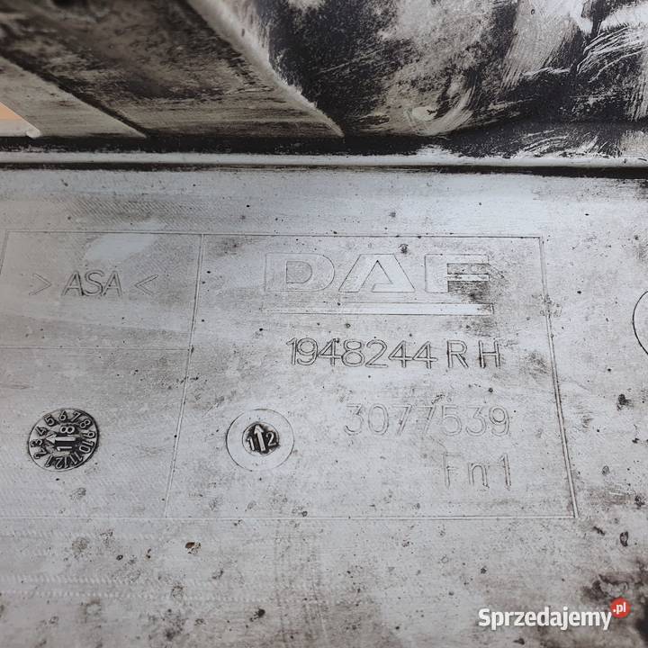 DAF XF 106 STOPIEŃ PRAWY ORYGINAŁ 1948244 Bieleń