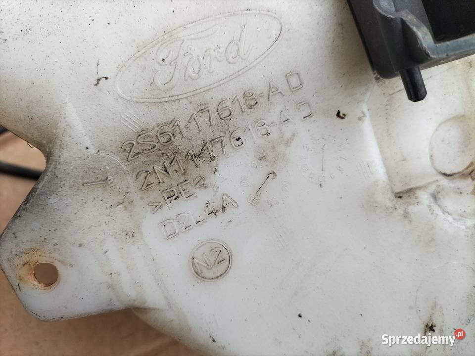 Fiesta MK5 MK6 ZBIORNICZEK PŁYNU SPRYSKIWACZY Kamień-Kolonia