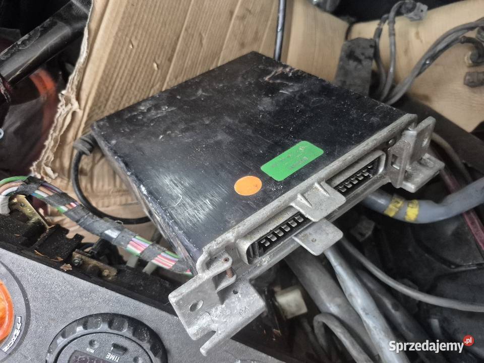 BMW E24 części mazowieckie Sterdyń sprzedam