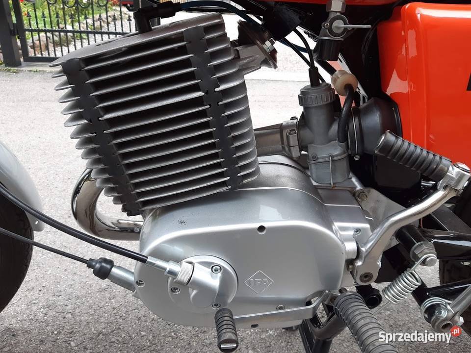 MZ ETZ 250 251 zarejestrowana nowa Nowy Korczyn sprzedam