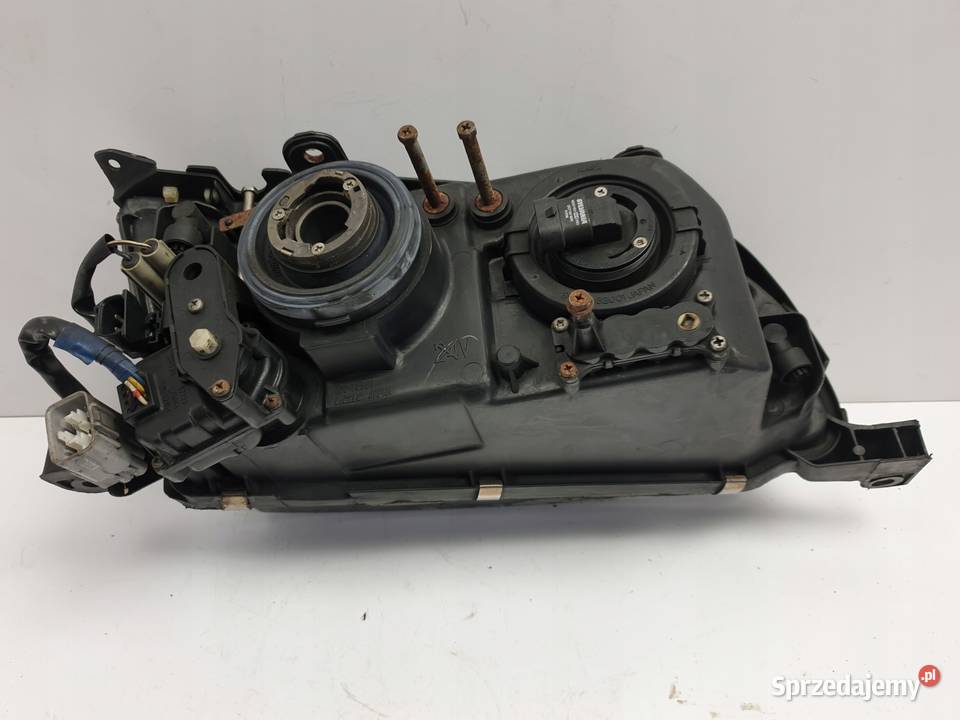 LAMPA LEWA Lexus GS300 GS 300 PRZEDNIA lewy osobowe sprzedam