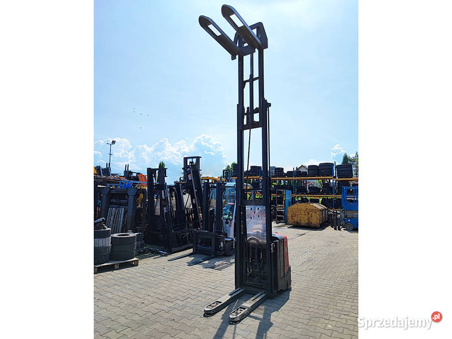 wózek widłowy paletowy BT SPE 125L 125 t triplex elektryczny