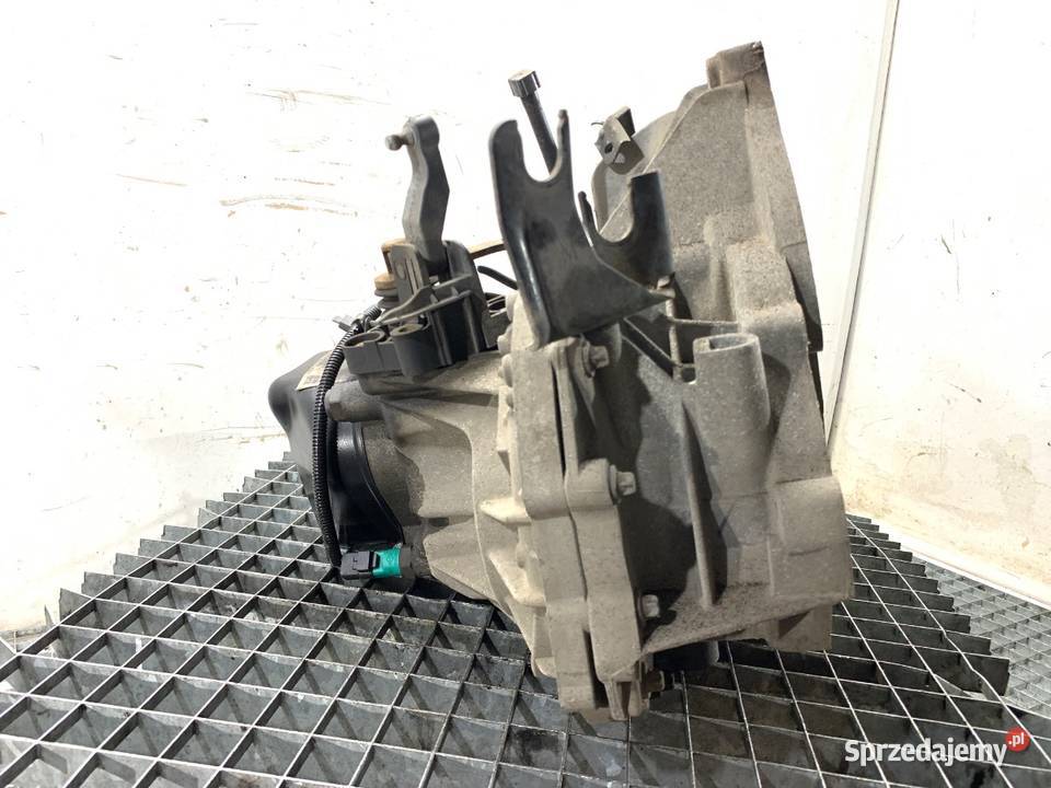 SKRZYNIA BIEGÓW NISSAN MICRA K13 JH3303 12 80 osobowe