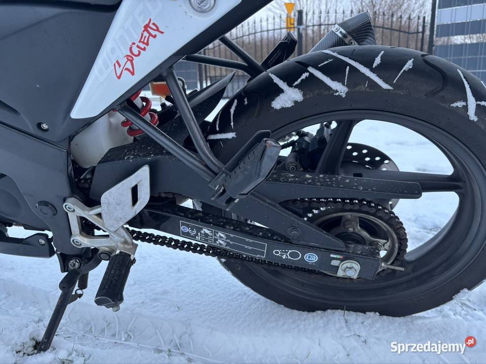 HONDA CBR125R JC50 2015 Trawniki