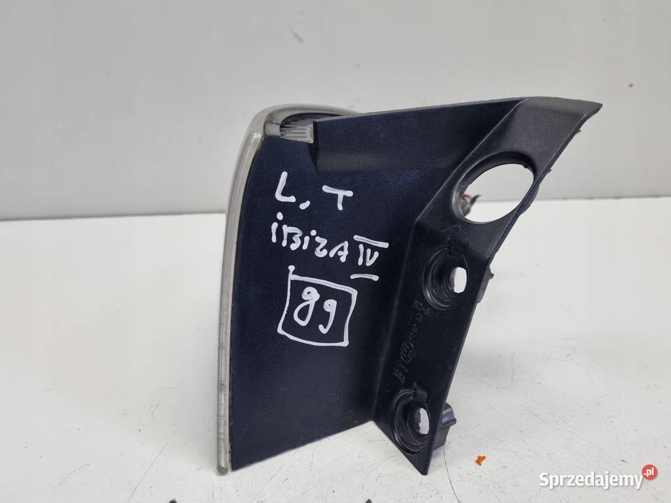 Seat Ibiza III LIFT 0508r TYLNIA TYLNA LAMPA sprzedam
