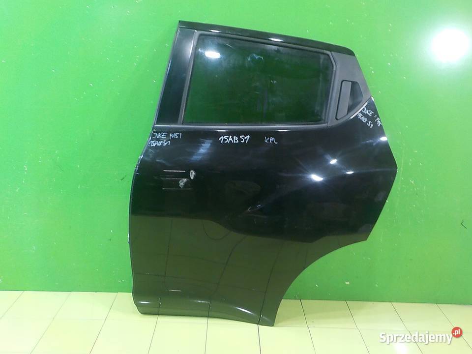 NISSAN JUKE I F15 16 B AUT 12r 5D drzwi lewe tyl osobowe