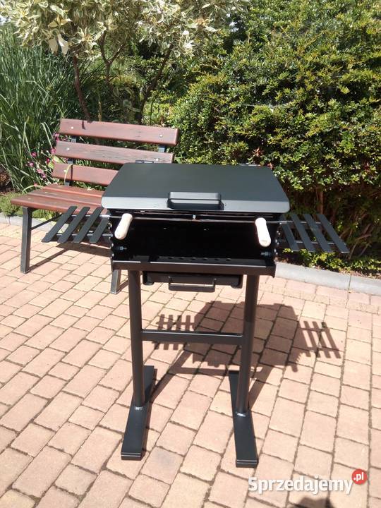 Grill na 2 standardowe tacki z popielnikiem HIT wielkopolskie Damasławek sprzedam
