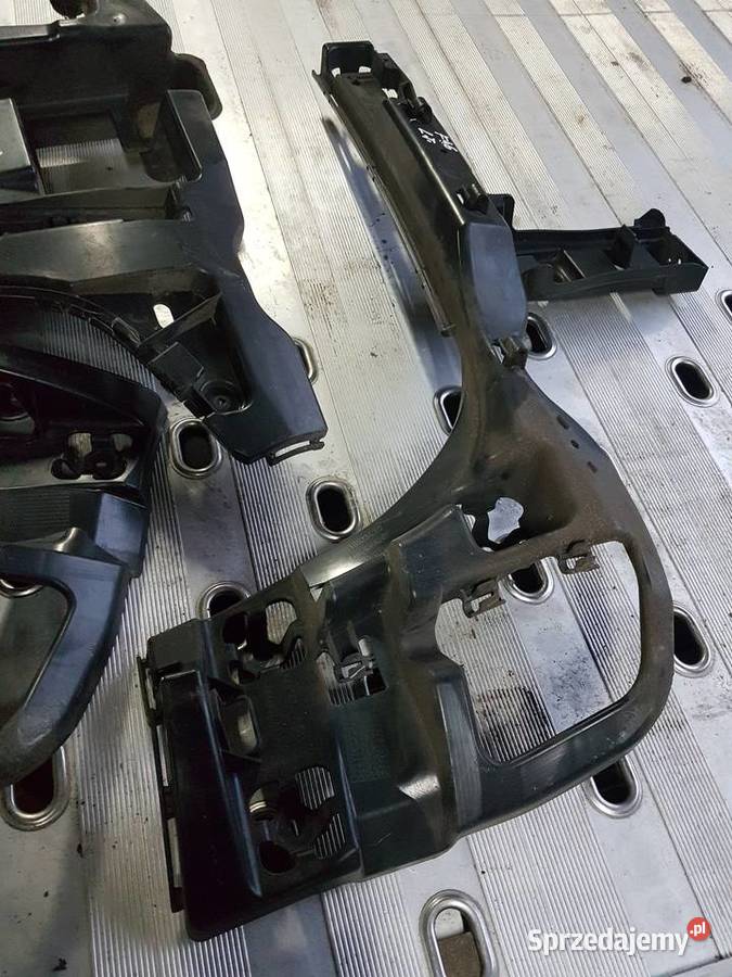 BMW 2 F46 LCI GRAN TOURER SLIZG ZDERZAKA osobowe Turek sprzedam