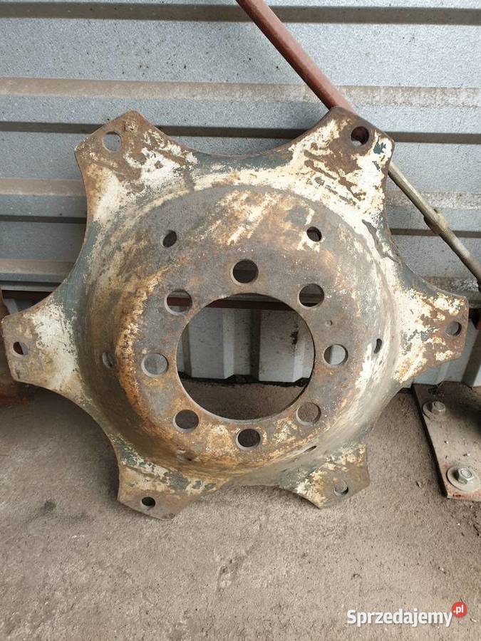 Gwiazda tarcza koła Ursus C 360 Radomsko