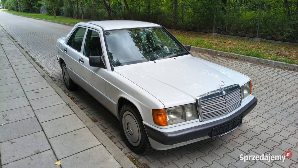 MERCEDESBENZ W201 190E KLIMATYZACJA 4 x Zgierz