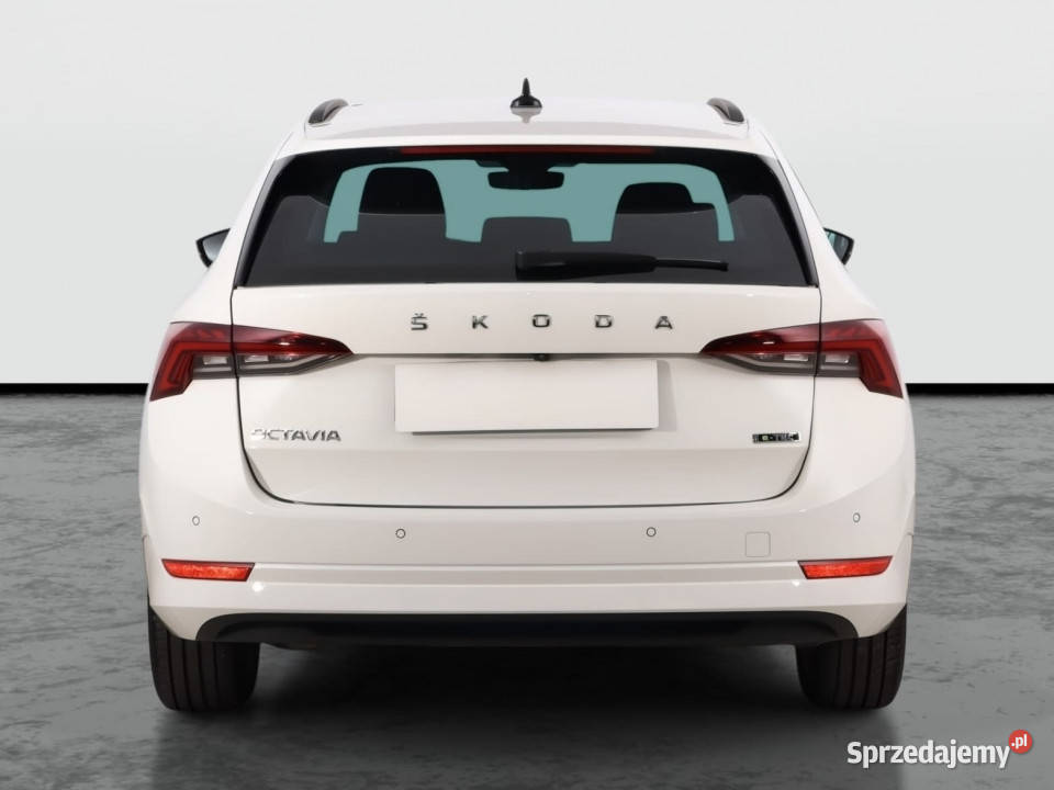 Skoda Octavia 15 TSI Piaseczno