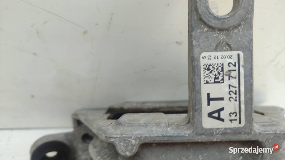 31PODUSZKA SILNIKA 13227712 OPEL INSIGNIA A 0814 Włoszczowa