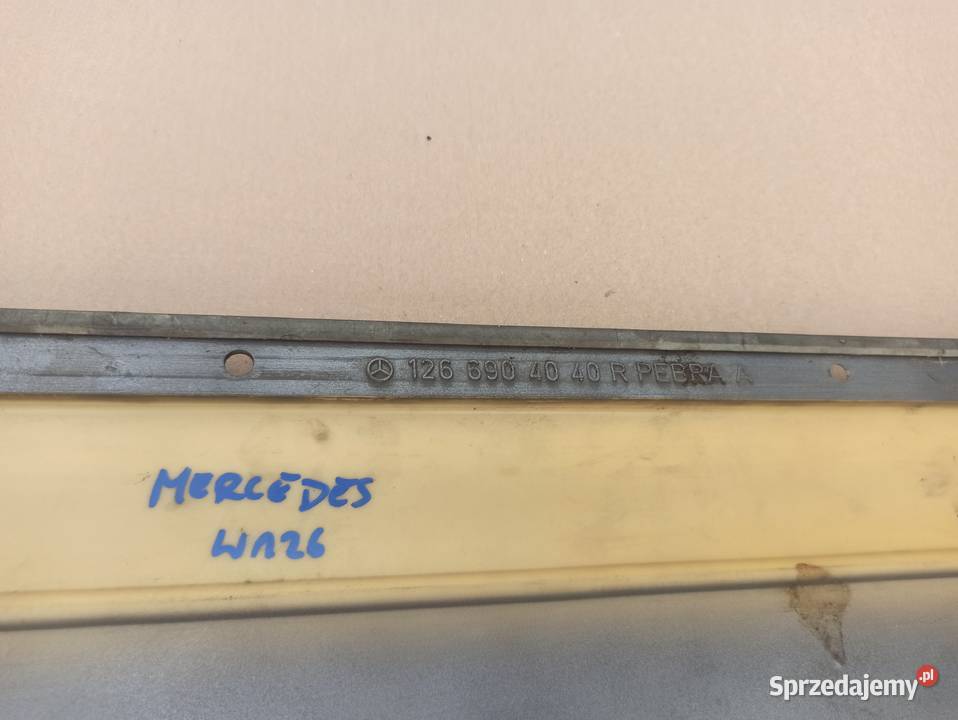 MERCEDES W126 LISTWA DRZWI PRAWY TYŁ 1266904040 sprzedam