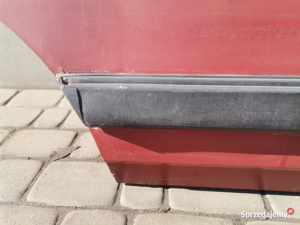 VW PASSAT B2 KOMBI DRZWI PRAWY TYŁ małopolskie Nowy Sącz