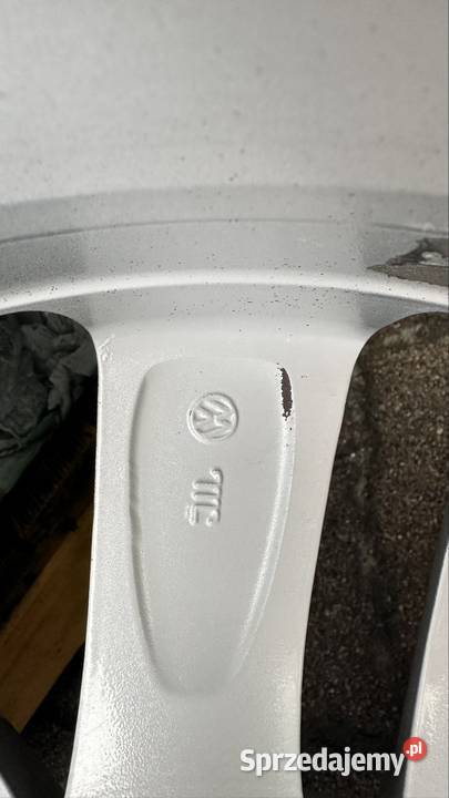 Felgi Oryginalne VW Caddy z oponami 20555R16 Motoryzacja Wrocław sprzedam