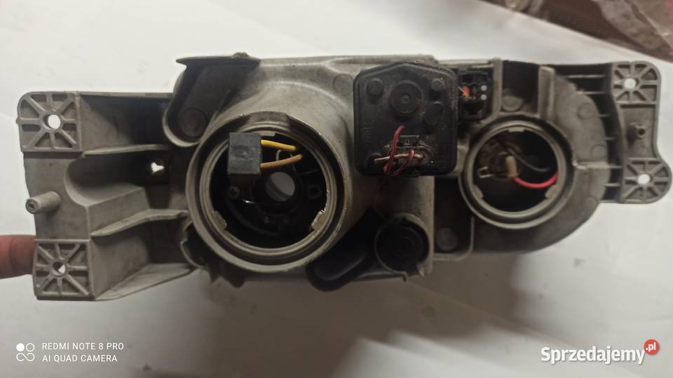 Hyundai Coupe lampa przód prawa opolskie Namysłów