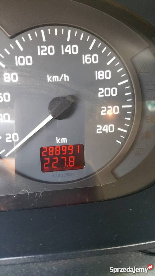 Sprzedam renault megane 1 lift srebrny mazowieckie Lipsko sprzedam