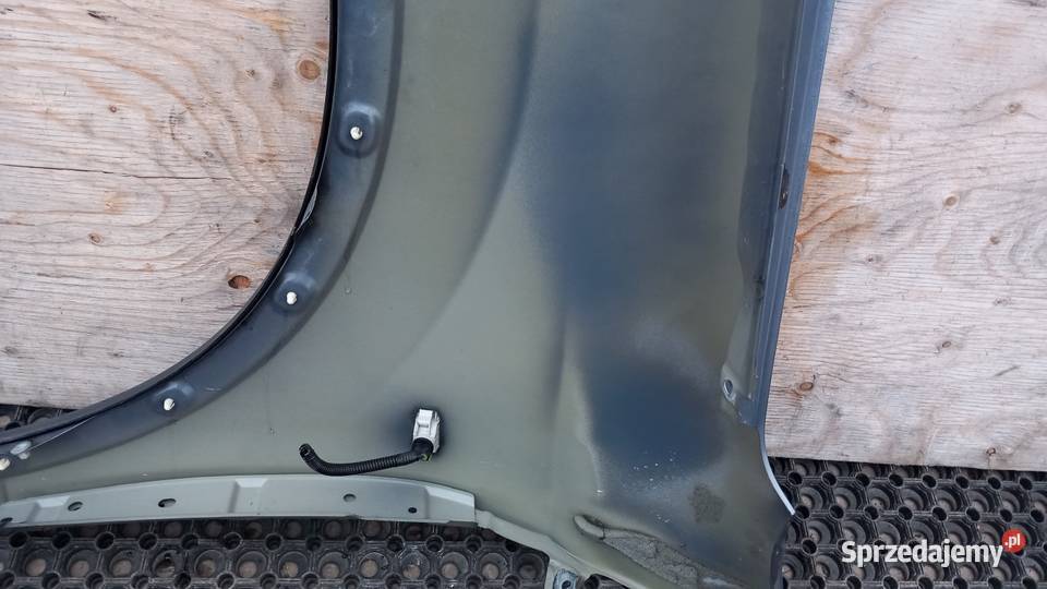 NISSAN QASHQAI J10 BŁOTNIK PRZÓD PRAWY B526 Zbierkowo