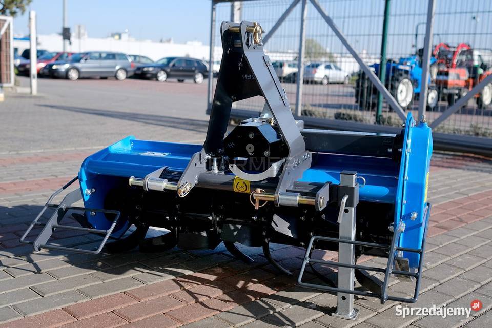 Glebogryzarka lekka TLK 105 4FARMER niebieska Tajęcina