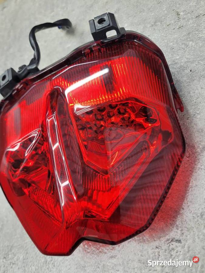 YAMAHA MT 09 MT09 MT09 2124 OEM LAMPA TYŁ TYLNA Nowy Tomyśl