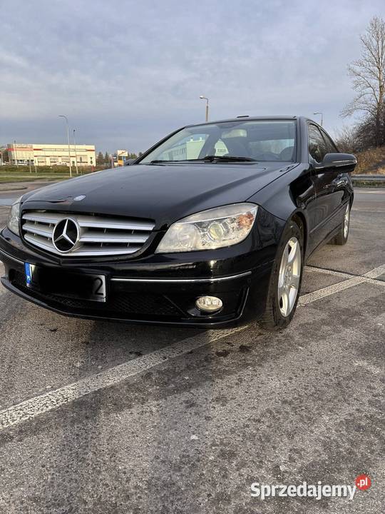 Sprzedam atrakcyjnego CLC z małym przebiegiem wielofunkcyjna kierownica CLC Świdnik