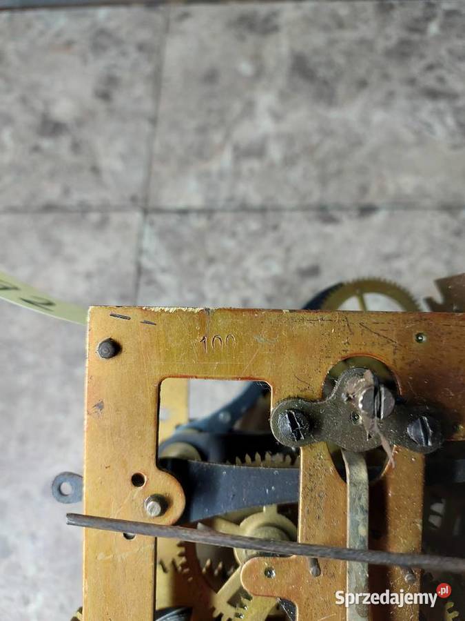 692 Mechanizm starego zegara ściennego Junghans Tczew