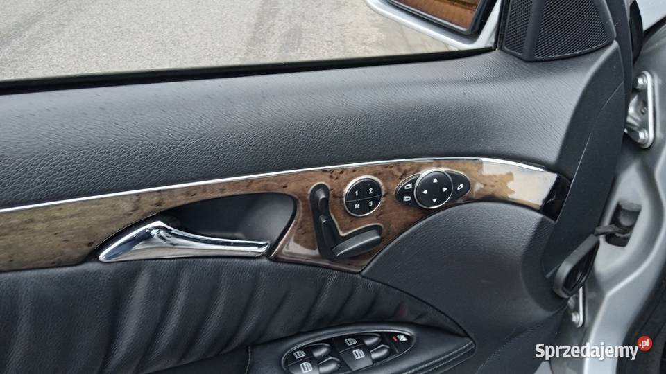 MERCEDES BENZ E3504MATICGaz małopolskie Kraków sprzedam