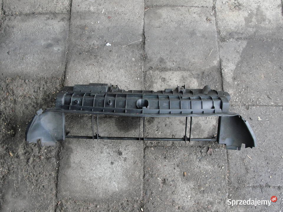 ŁAPACZ POWIETRZA DOLOT MERCEDES W212 W204 W218 osobowe Dąbrowa