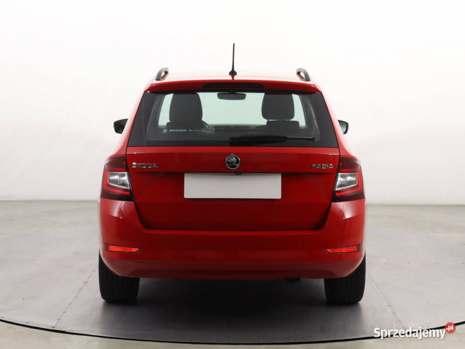 Skoda Fabia 10 TSI podgrzewane fotele Katowice