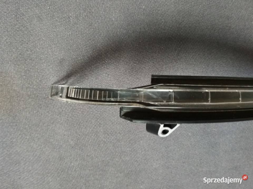 Kierunkowskaz lewy lusterka LED Audi A3 8P A4 B8 Lublin