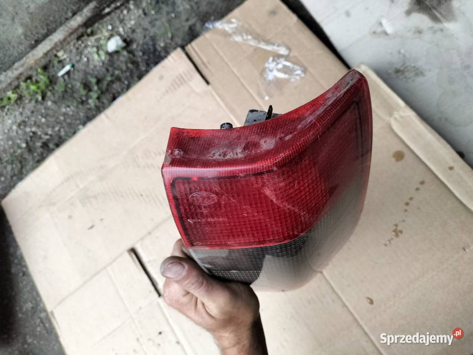 LAMPA TYŁ TYLNA PRAWA REFLEKTOR OPEL OMEGA B osobowe Kamień-Kolonia sprzedam