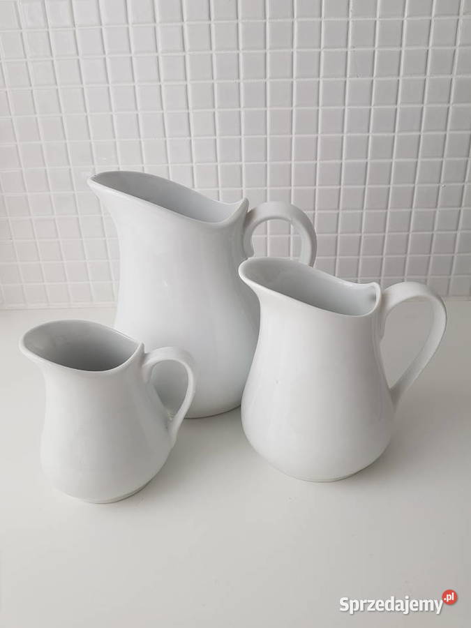 Trzy dzbanki białe zestaw biały Dzbanki, karafki i mleczniki Siemianowice Śląskie