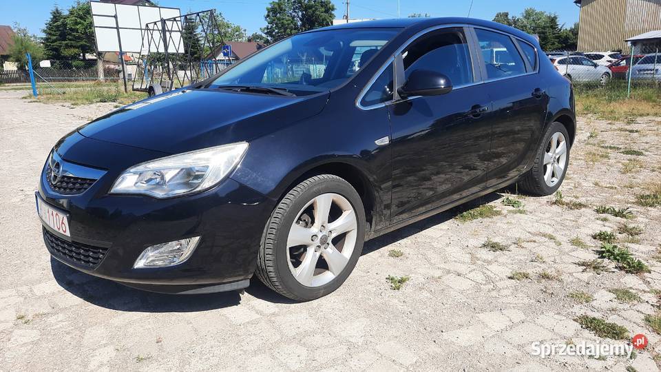 Opel Astra 14 Turbo 140 2011 r Zadbana Opłacona lubelskie Kraśnik