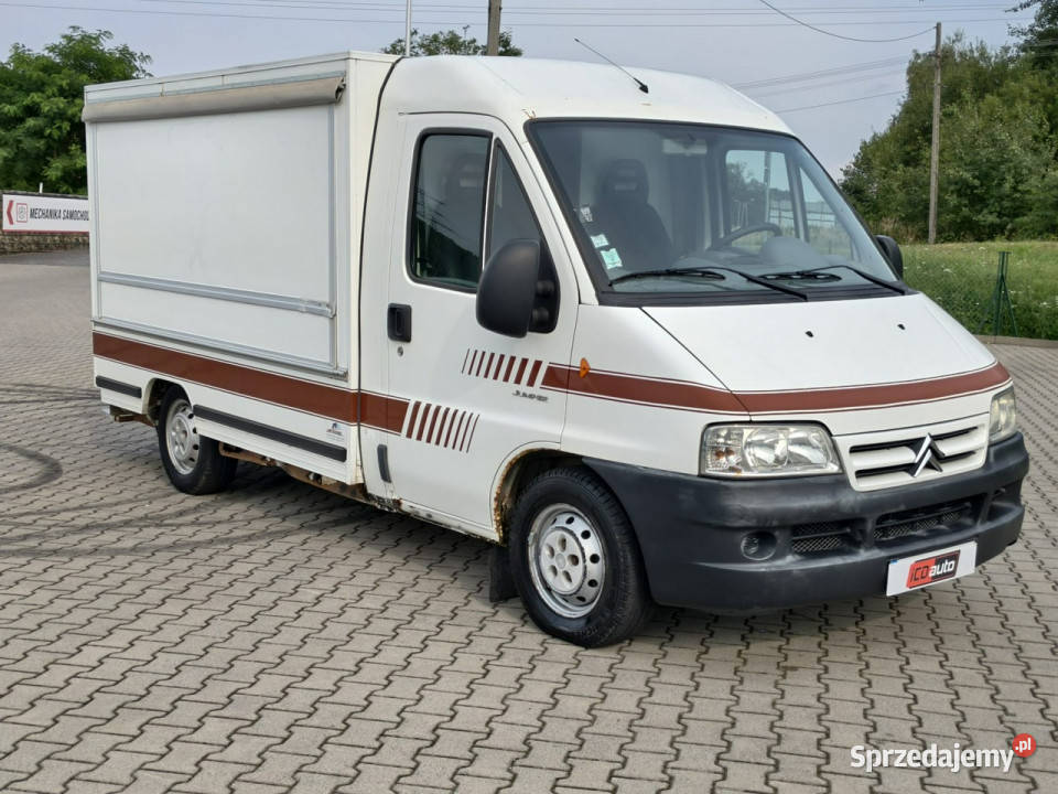 Citroen Jumper sklep food truck witryna pieczywo 85KM