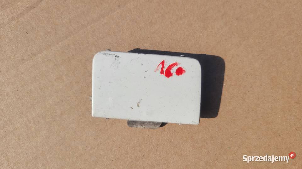 Mercedes C W204 AMG ZAŚLEPKA ZDERZAKA HAKA PRZOD osobowe śląskie Ruda Śląska