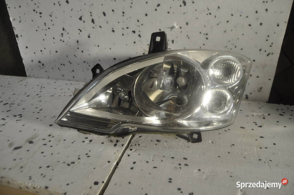 Vito Viano lift lampa przód lewa hella Sierakowice