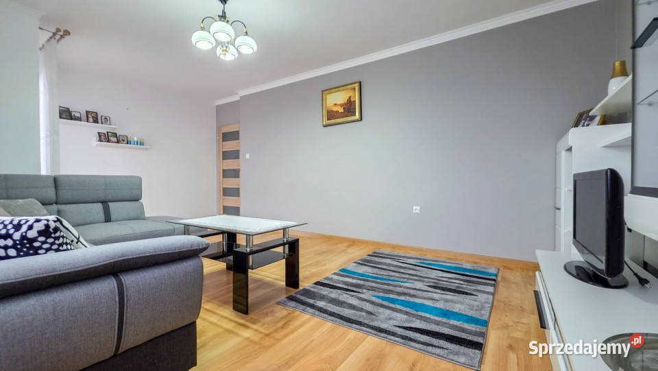 Dom wolnostojący Czastary 220m2 asfalt