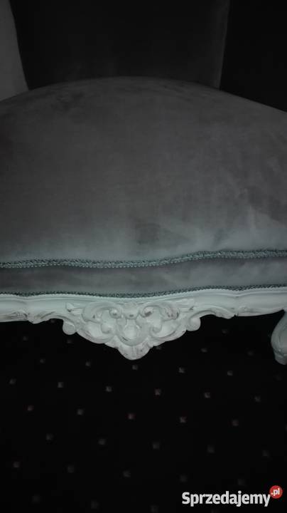 Fotel stylizowany odnowiony pokryty aksamitem Szczyrk