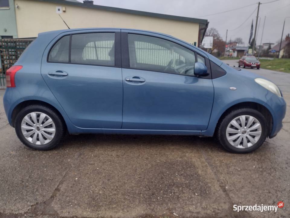 Toyota Yaris II 10 Benzyna 2007 68KM Jasło