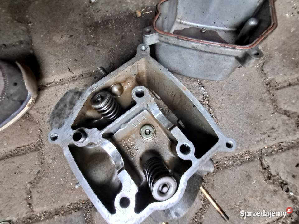 Głowica z zaworami I pokrywą kymco grand dink 8000km Rybnik