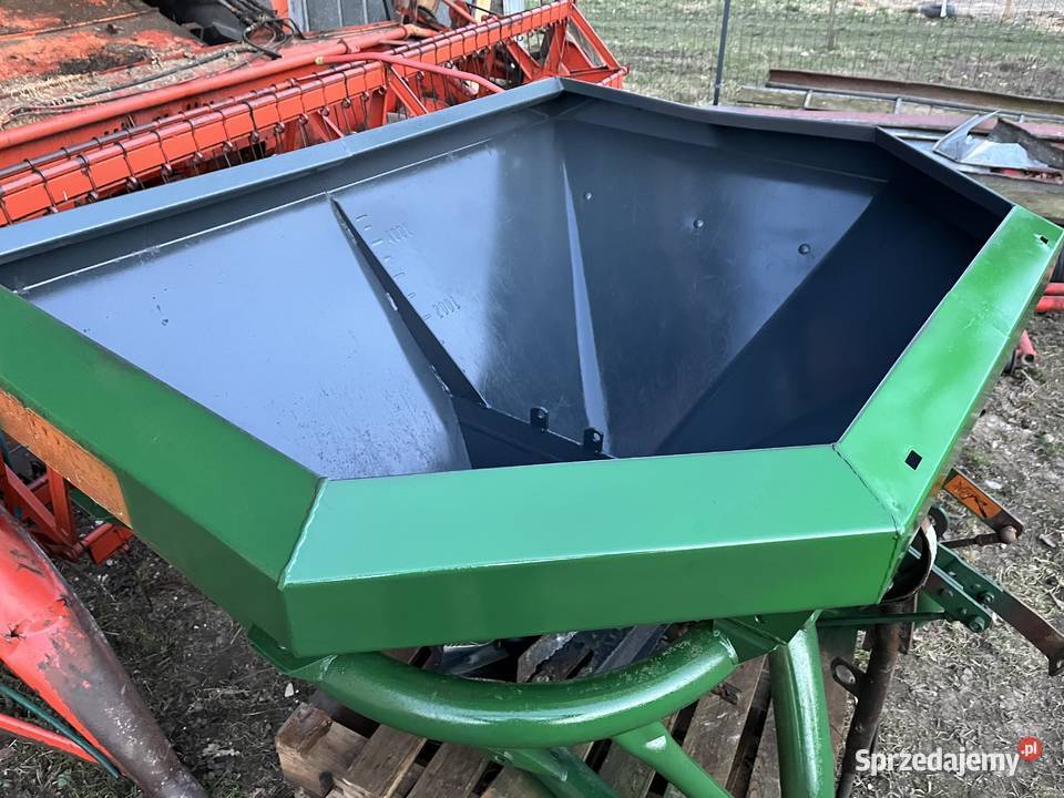 Rozsiewacz amazone 800 Sidra