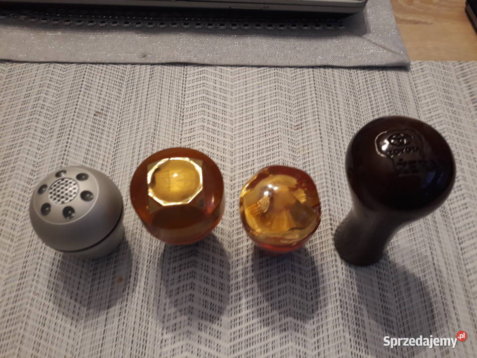 Regulator napięcia alternatora Fiat126p osobowe