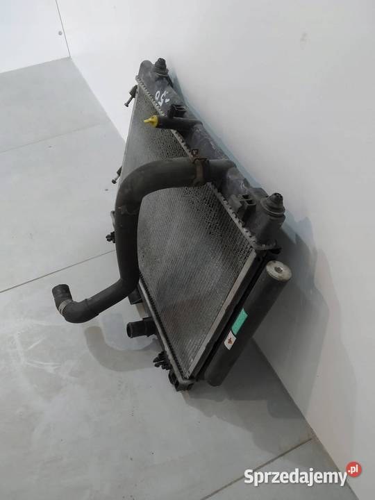 CHŁODNICA WODY 13 B Toyota Yaris II 20052011 świętokrzyskie