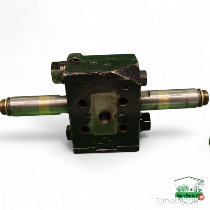 Rewers skrzyni biegów 604258 Manitou MLT MT Ciechanowiec