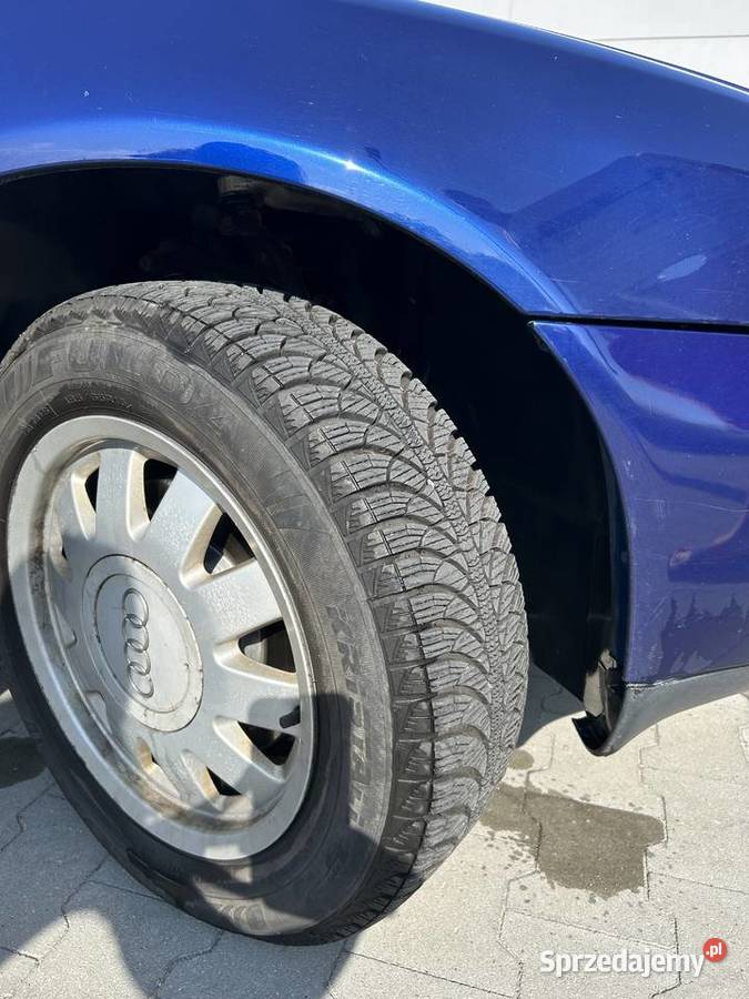 AUDI A4 b5 benzyna ładny stan doinwestowane 270000km Świdnik