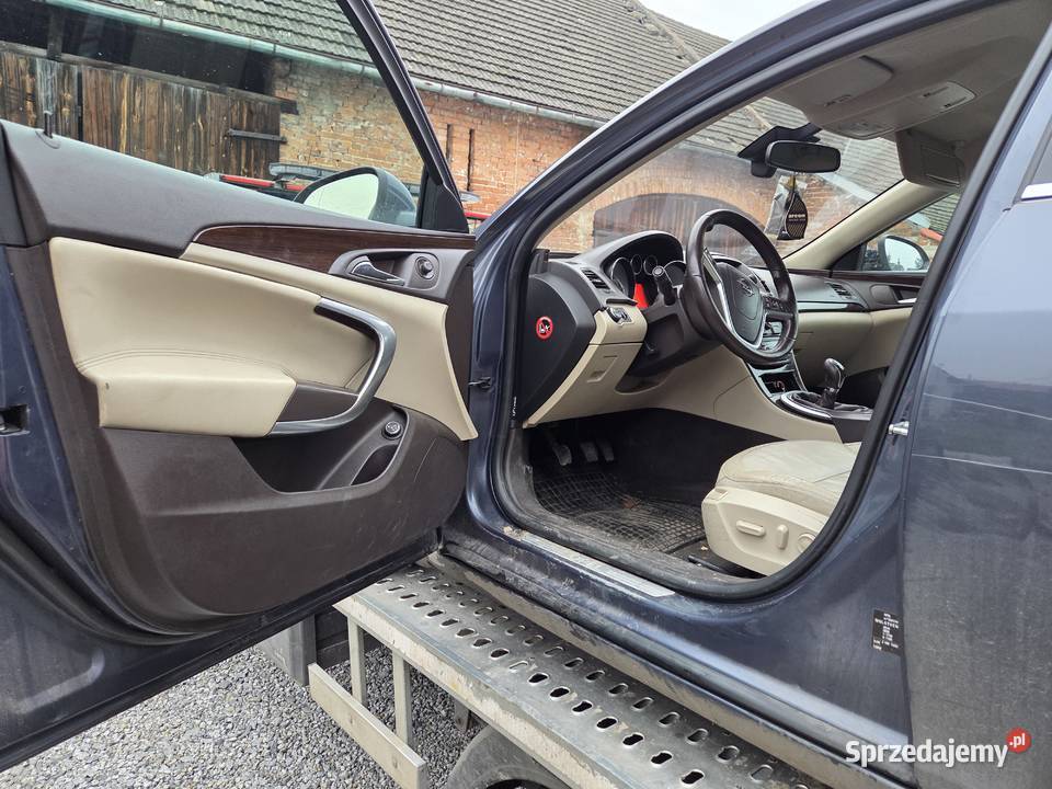 Opel insignia 20 cdti 2011 r w całości na części Oława