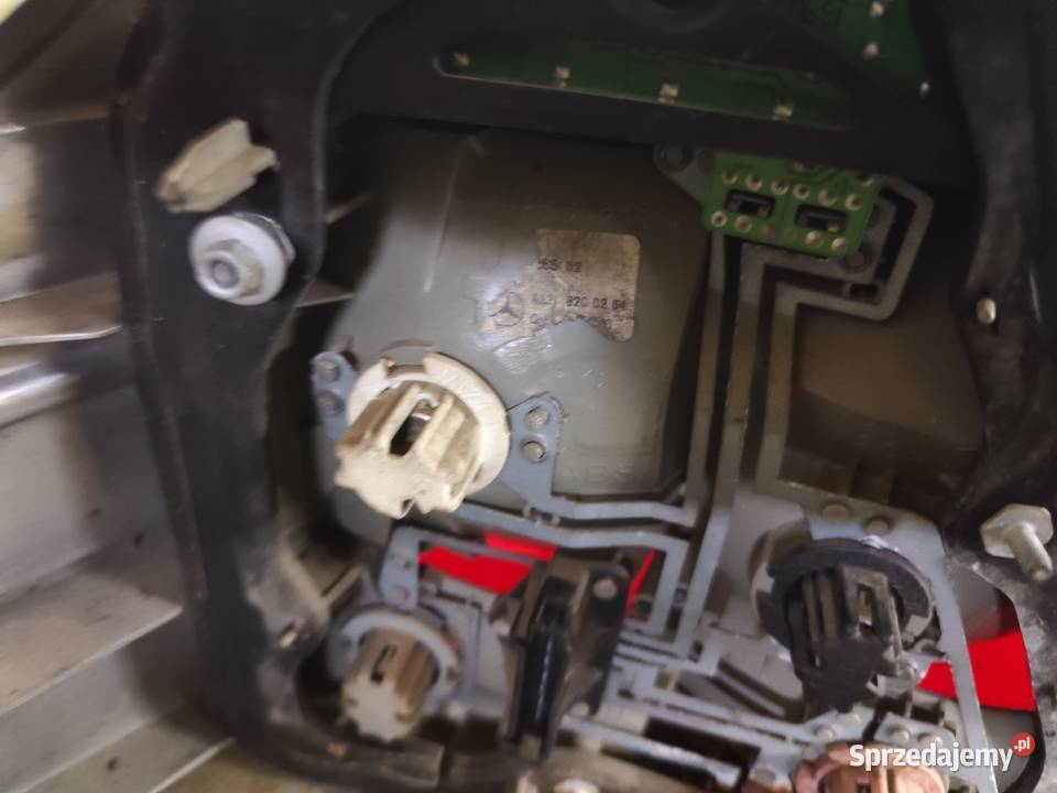 Mercedes w220 lampa prawy lewa tył osobowe sprzedam