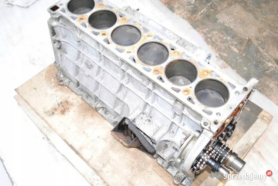 BLOK SILNIKA JAGUAR XJ6 X300 32 B 9JP 9HP
