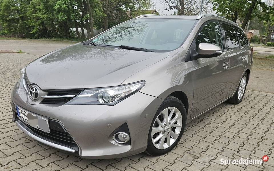 TOYOTA AURIS TOURING Zelów sprzedam