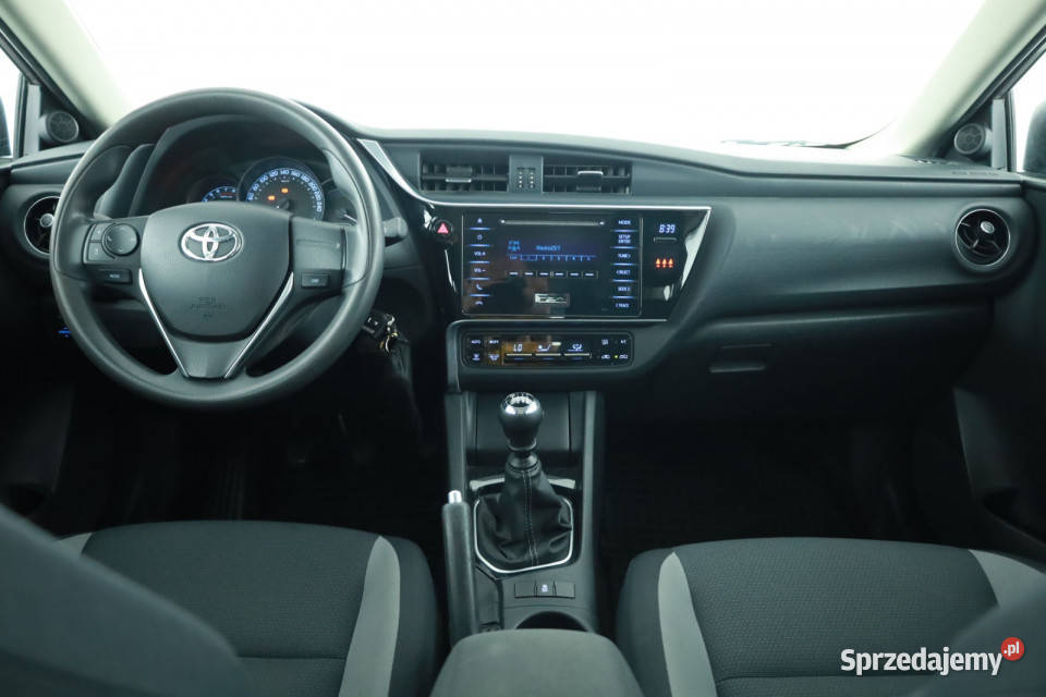 Toyota Auris 13 Dual VVTi sprzedam